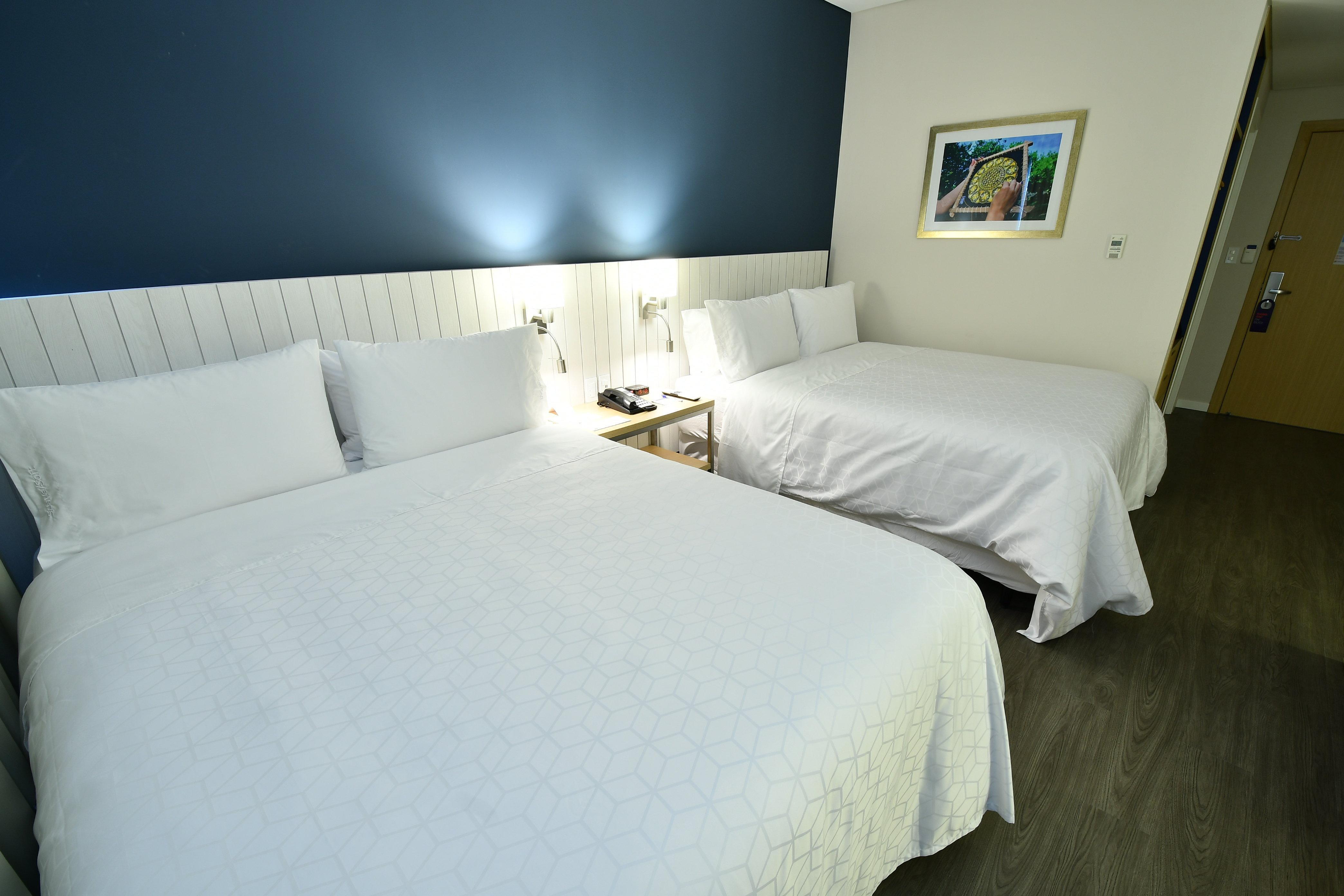 Holiday Inn Express Asuncion Aviadores , An Ihg Hotel Bagian luar foto