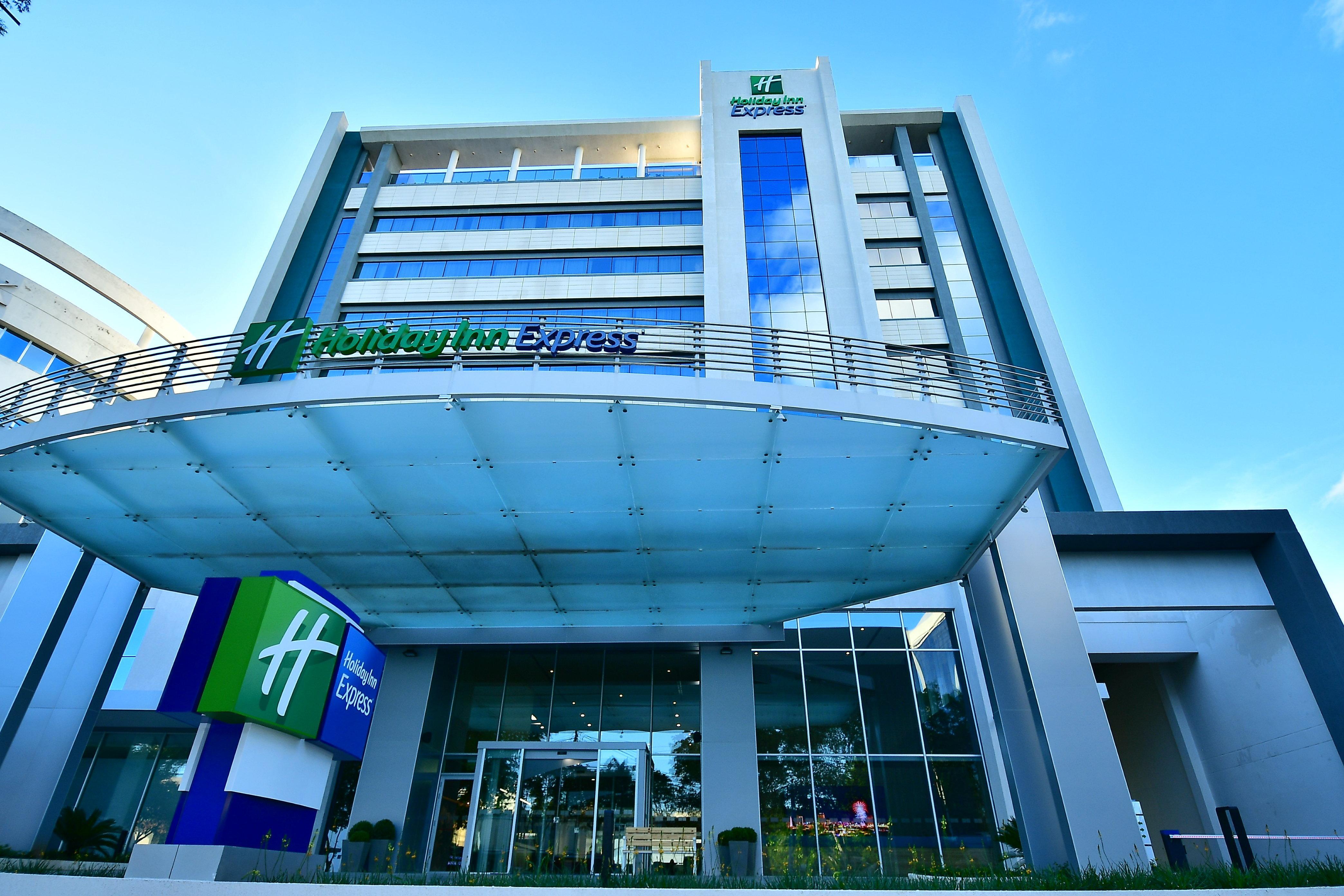 Holiday Inn Express Asuncion Aviadores , An Ihg Hotel Bagian luar foto